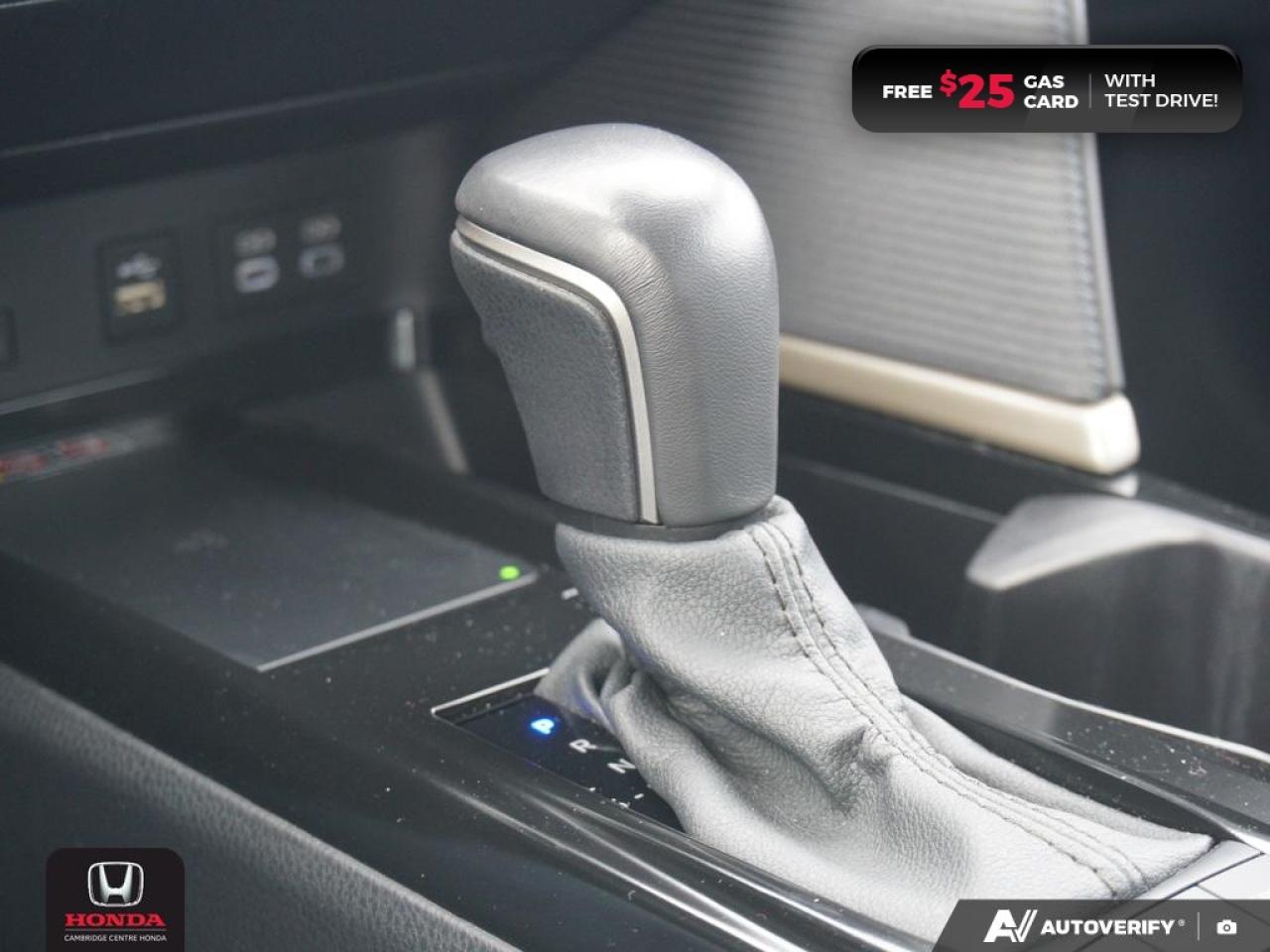 2025 Toyota Camry SE HYBRID VEHICLE! Photo