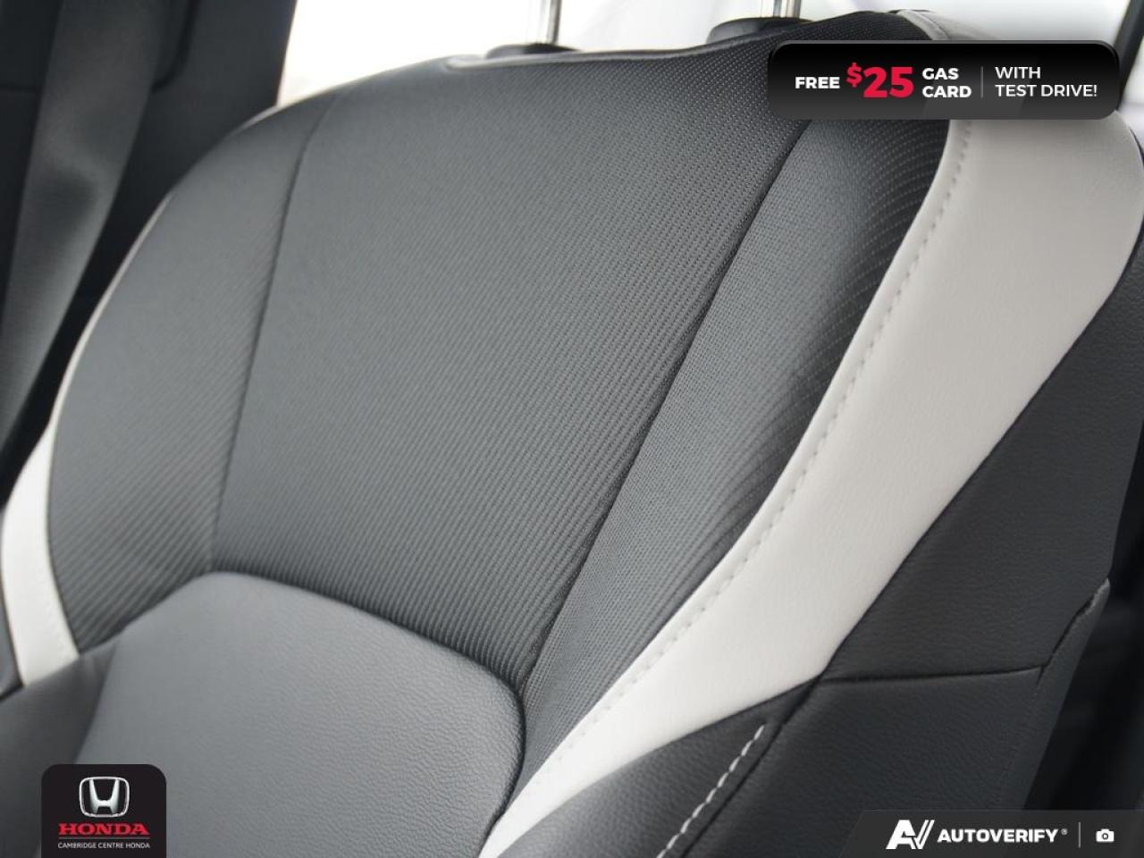 2025 Toyota Camry SE HYBRID VEHICLE! Photo