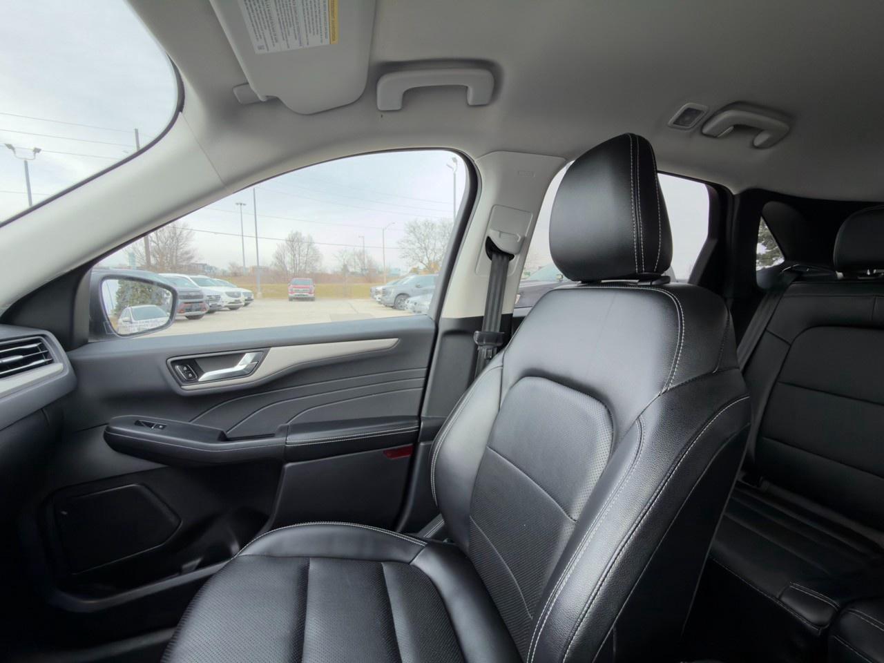 2022 Ford Escape SEL 302A|TECH PK|TOW PK|B&O|PREV DEMO|2.0L Photo