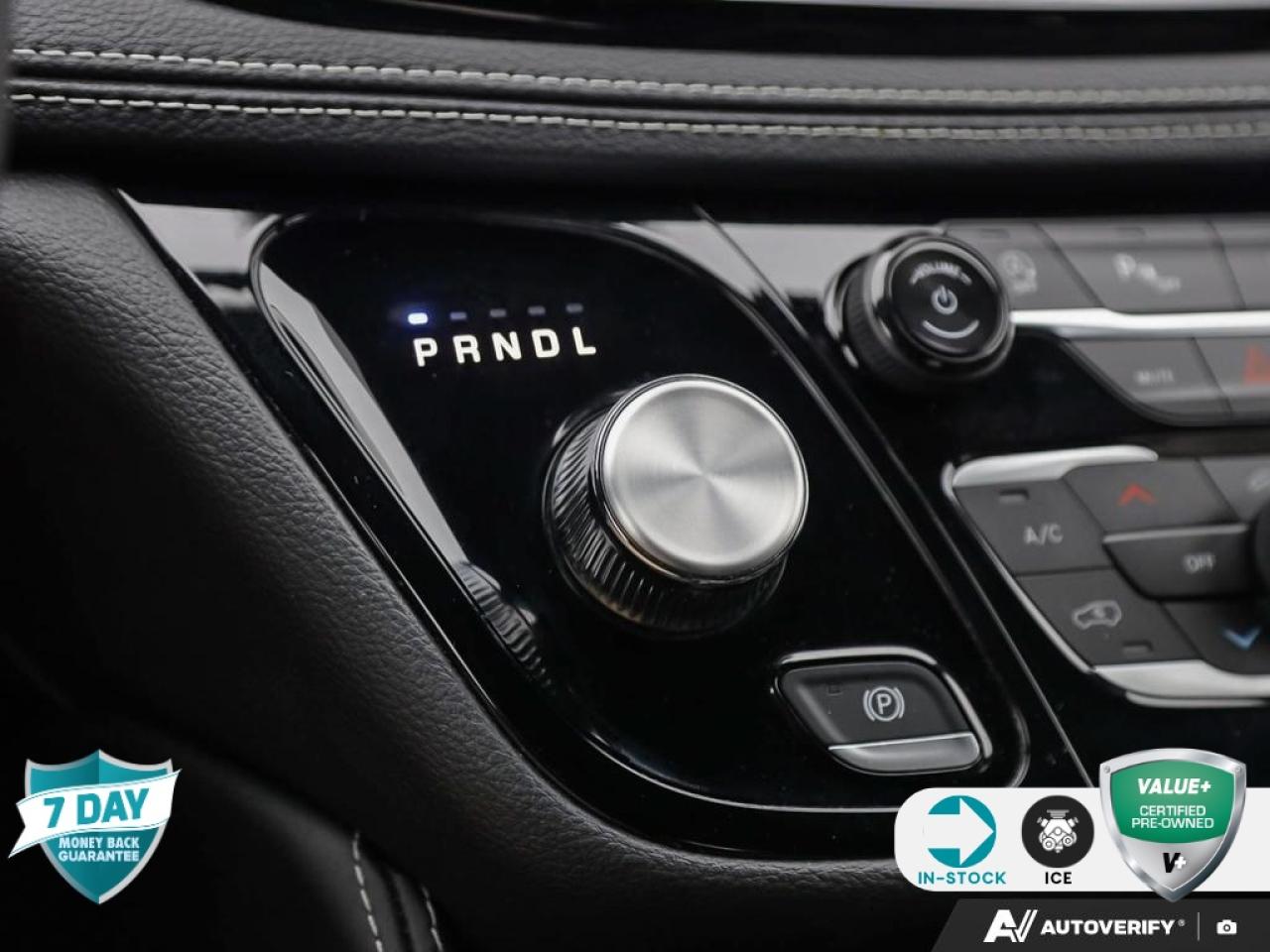 2025 Chrysler Pacifica Limited VENTED/HEATED LEATHER SEATS | POWER SUNROOF Photo