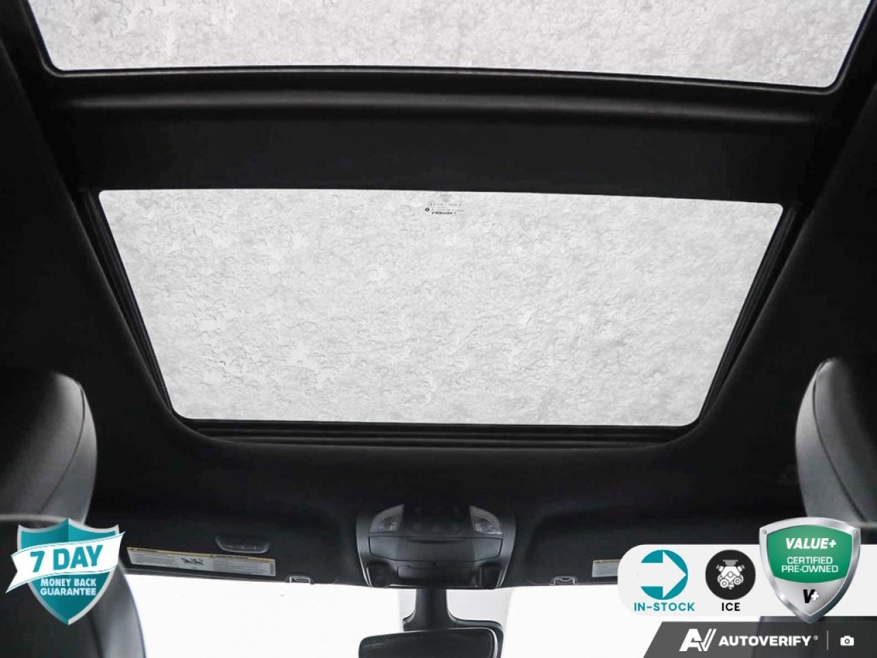 2025 Chrysler Pacifica Limited VENTED/HEATED LEATHER SEATS | POWER SUNROOF Photo