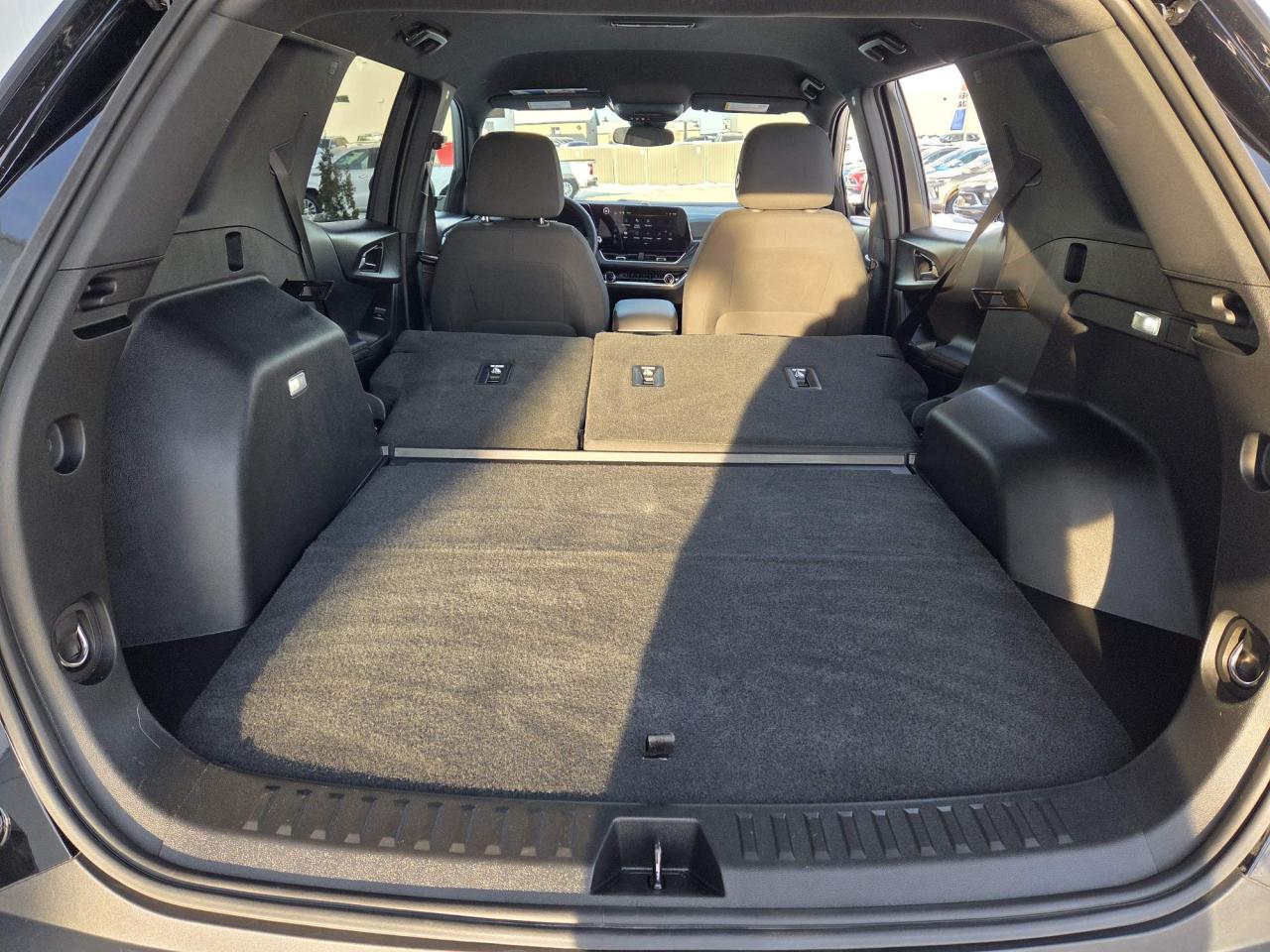 2025 Chevrolet Equinox LT One Owner | FWD | Midnight Edition | 19" Wheels Photo