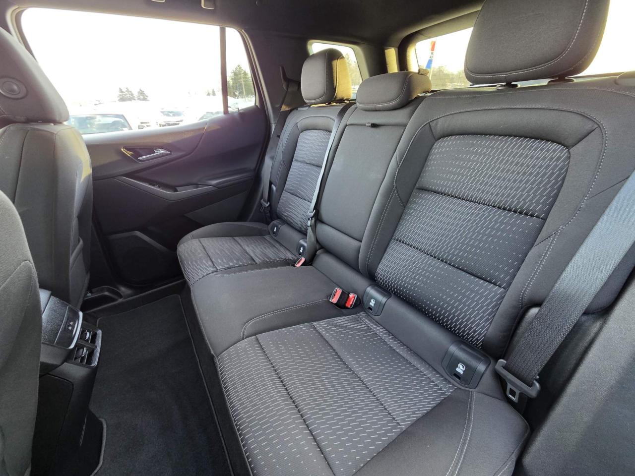 2025 Chevrolet Equinox LT One Owner | FWD | Midnight Edition | 19" Wheels Photo