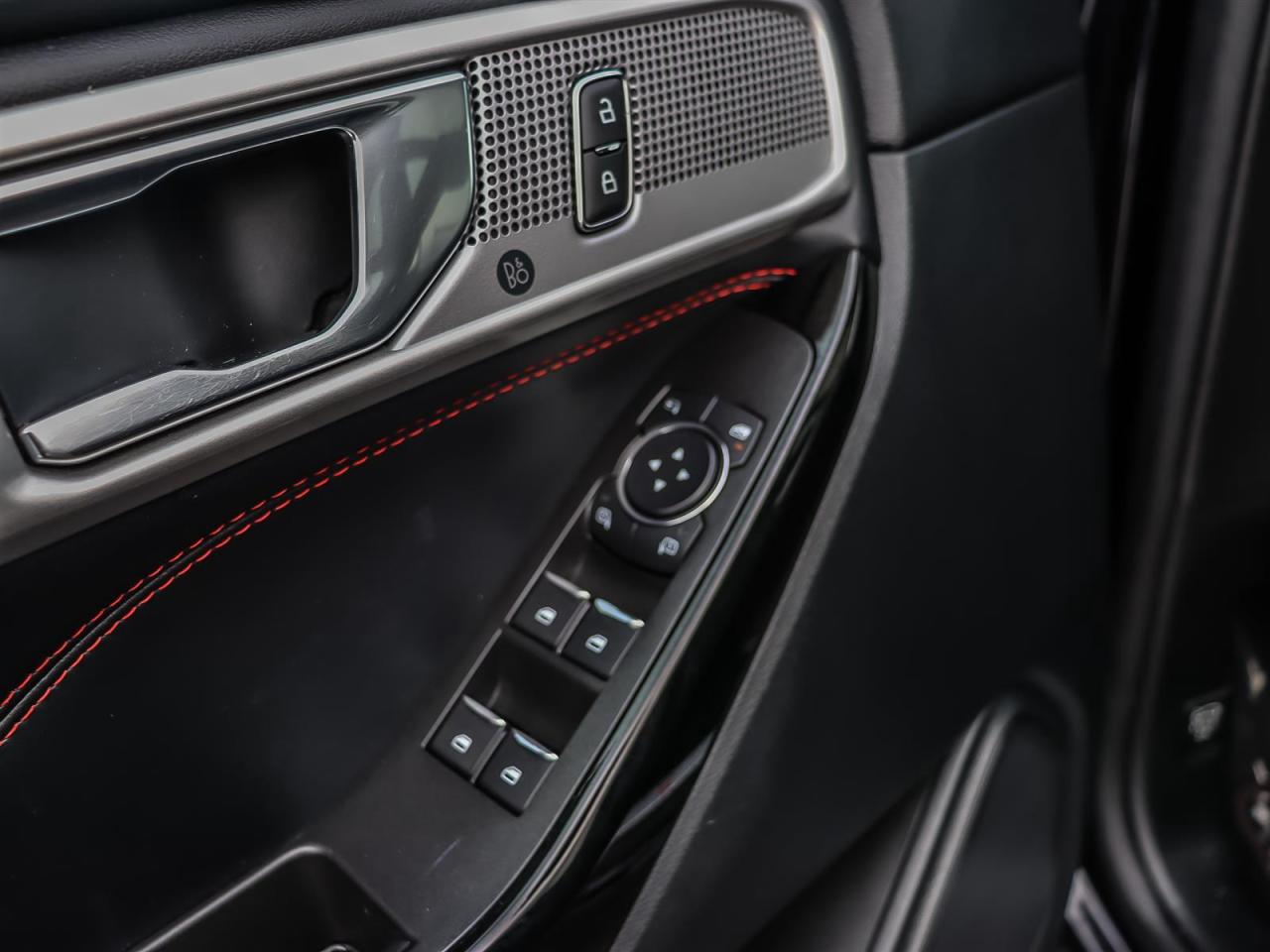 2022 Ford Explorer ST-Line Leather | Roof | Navigation | Photo