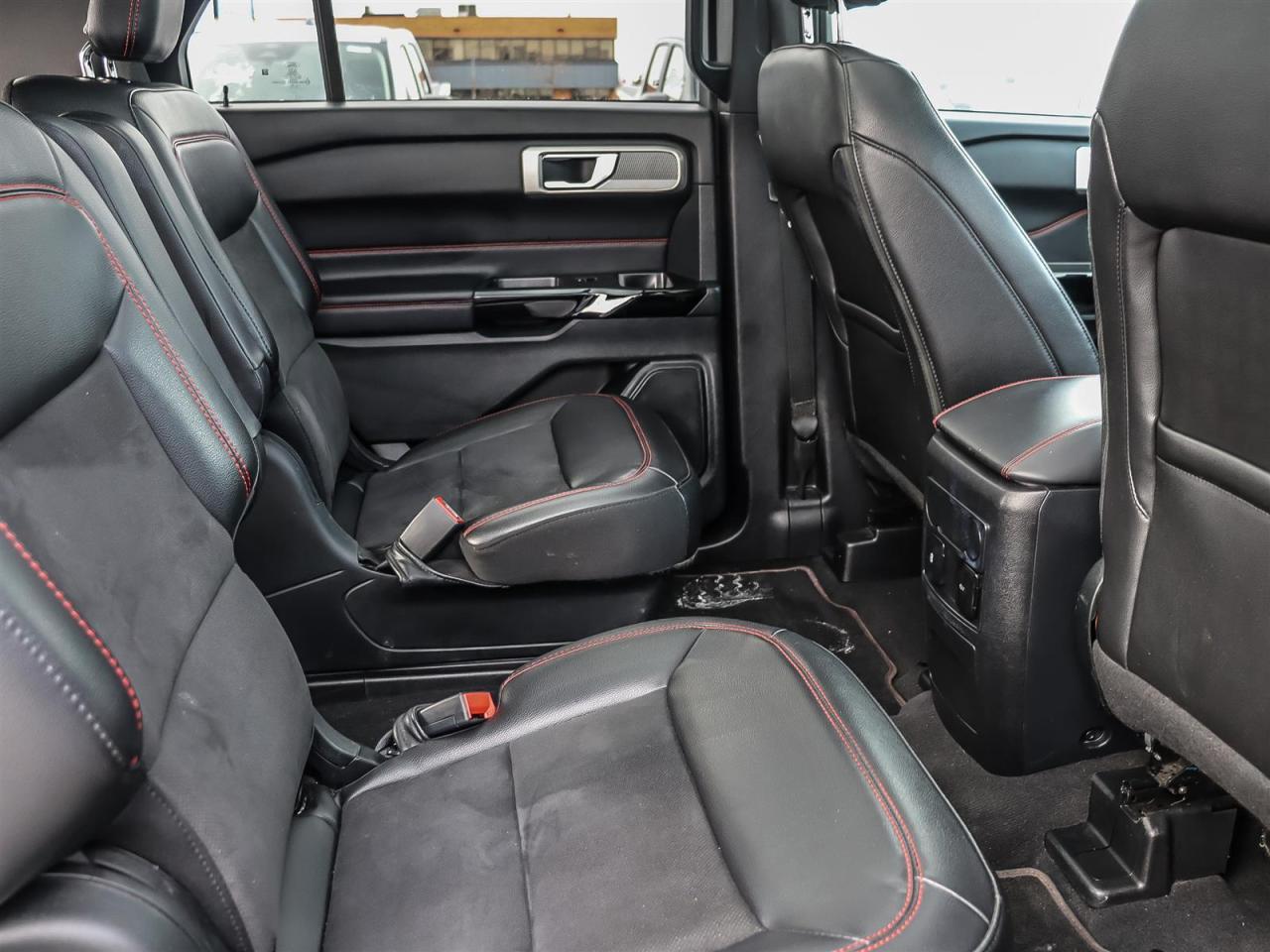 2022 Ford Explorer ST-Line Leather | Roof | Navigation | Photo