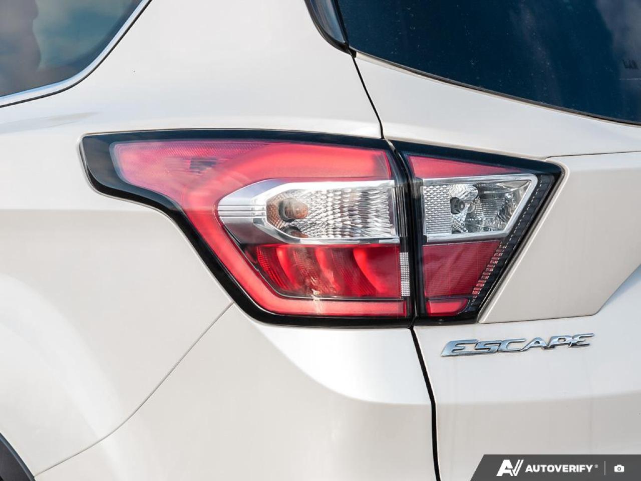 2018 Ford Escape SEL Photo