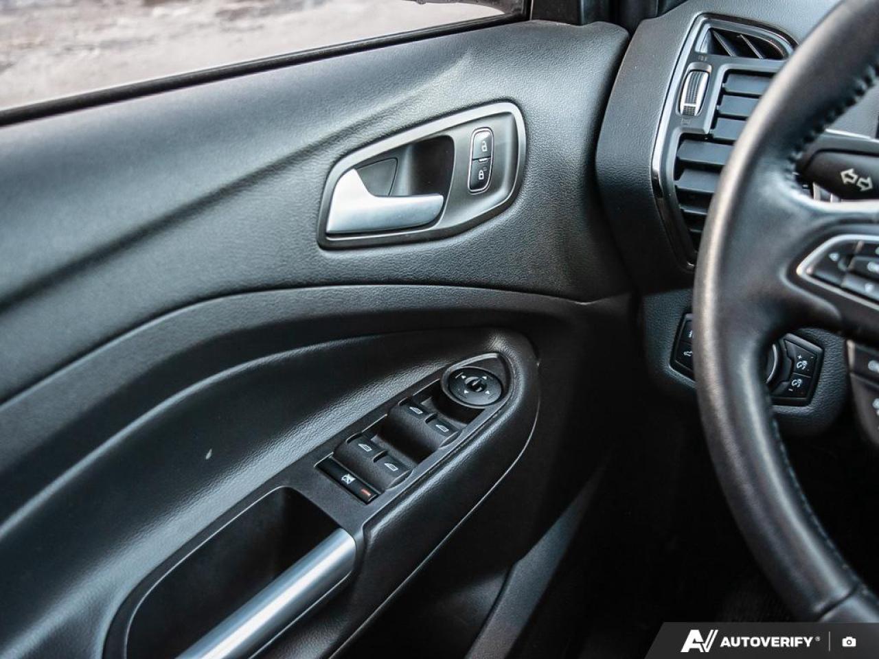 2018 Ford Escape SEL Photo