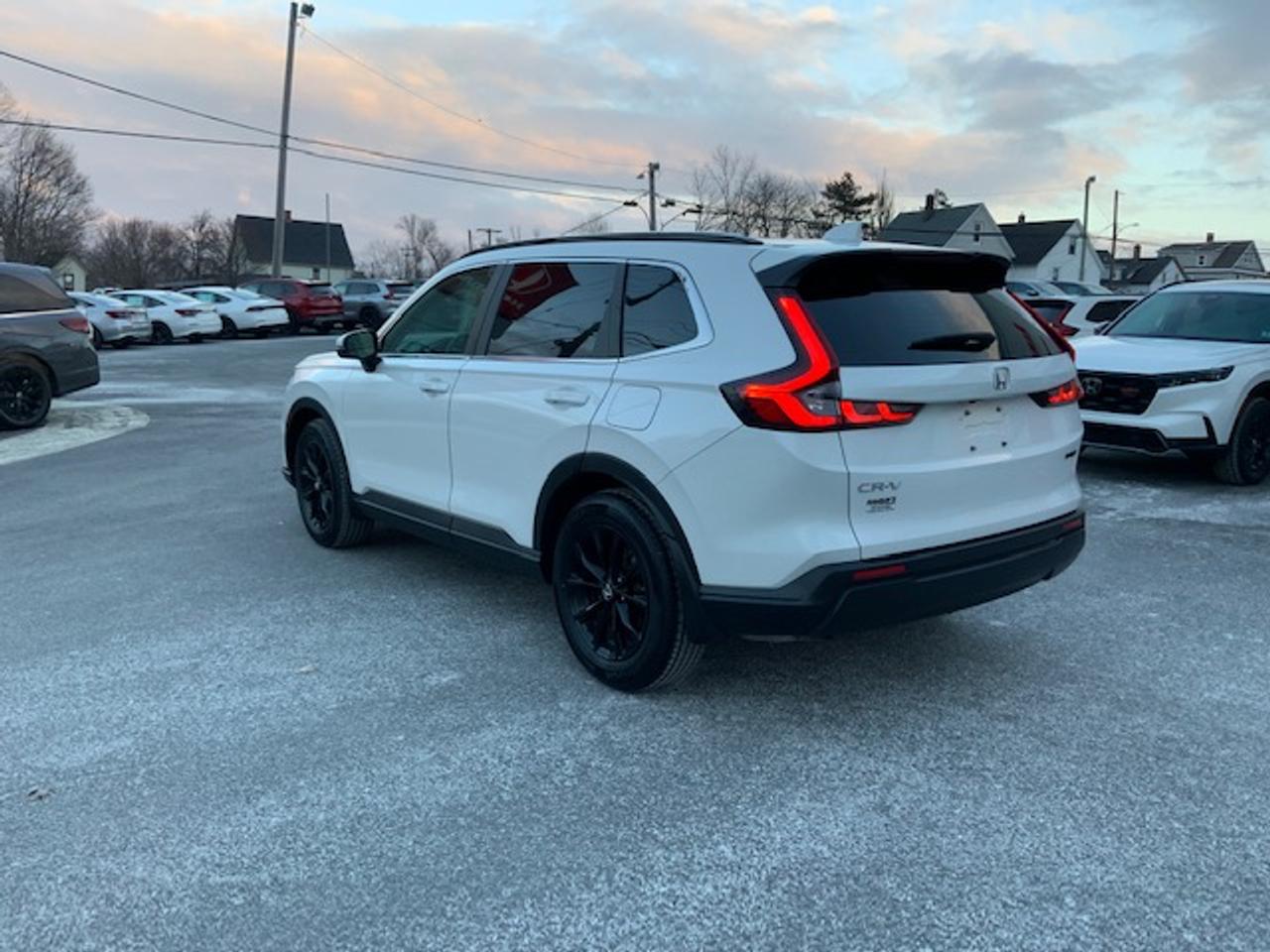 2025 Honda CR-V Sport Photo