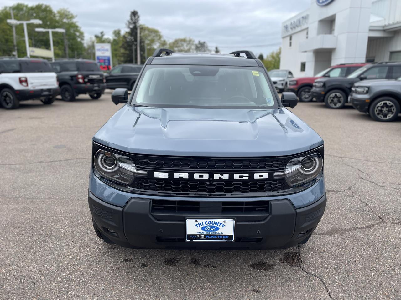 2025 Ford Bronco Sport Outer Banks Photo1