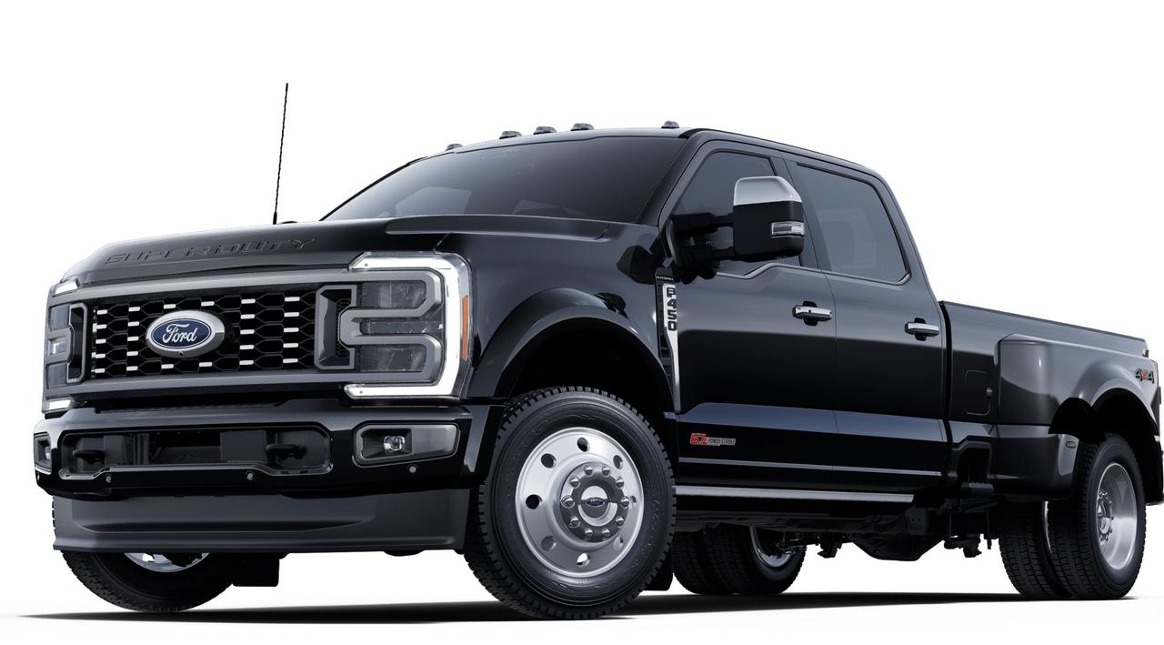 2025 Ford F-450 Super Duty DRW PLATINUM 4WD CREW CAB 8' BOX