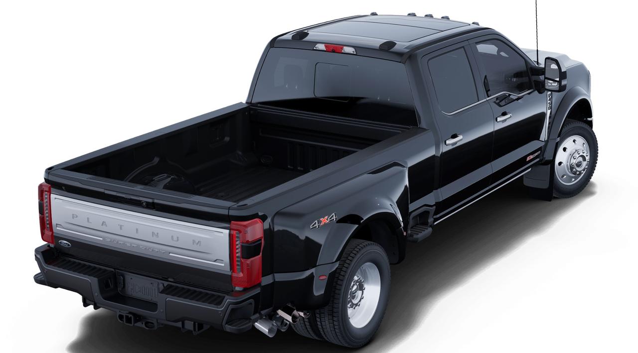 2025 Ford F-450 Super Duty DRW PLATINUM 4WD CREW CAB 8' BOX Photo2