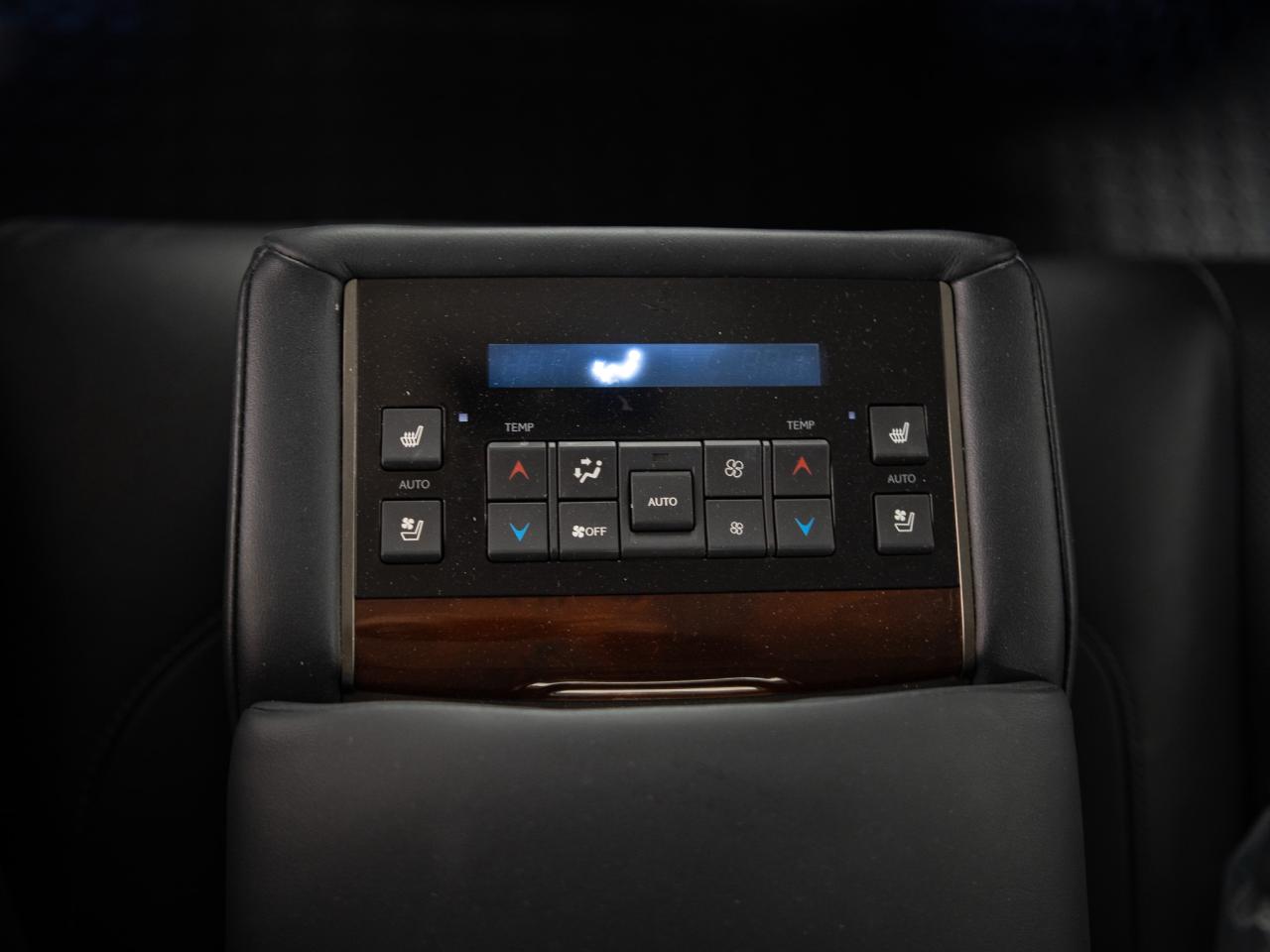 2016 Lexus LX 570 7 PASS | REAR ENTERTAINMENT | SUNROOF Photo