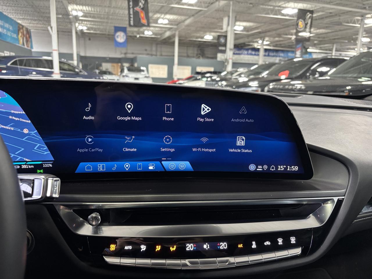 2024 Cadillac LYRIQ Tech|1SA|RWD|CLUSTERNAV|FULLPANOROOF|LEATHER|CAM|+ Photo