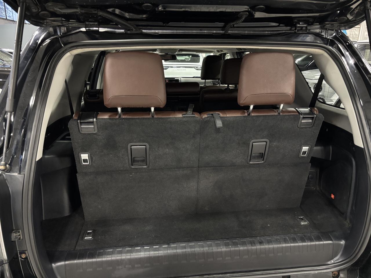 2018 Toyota 4Runner V6|4WD|NAV|BROWNLEATHER|SUNROOF|7PASSENGER|WOOD|++ Photo4