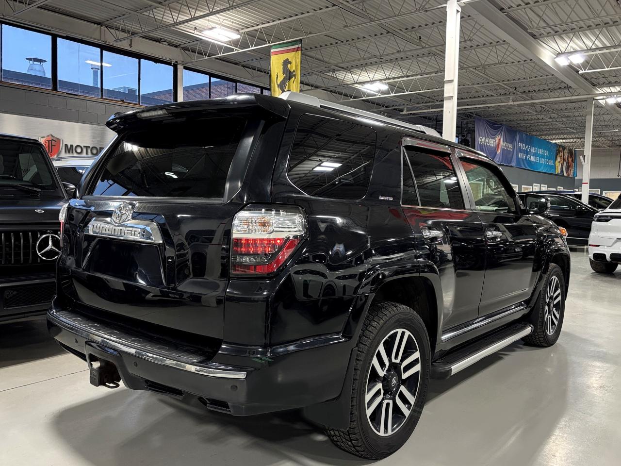 2018 Toyota 4Runner V6|4WD|NAV|BROWNLEATHER|SUNROOF|7PASSENGER|WOOD|++ Photo3