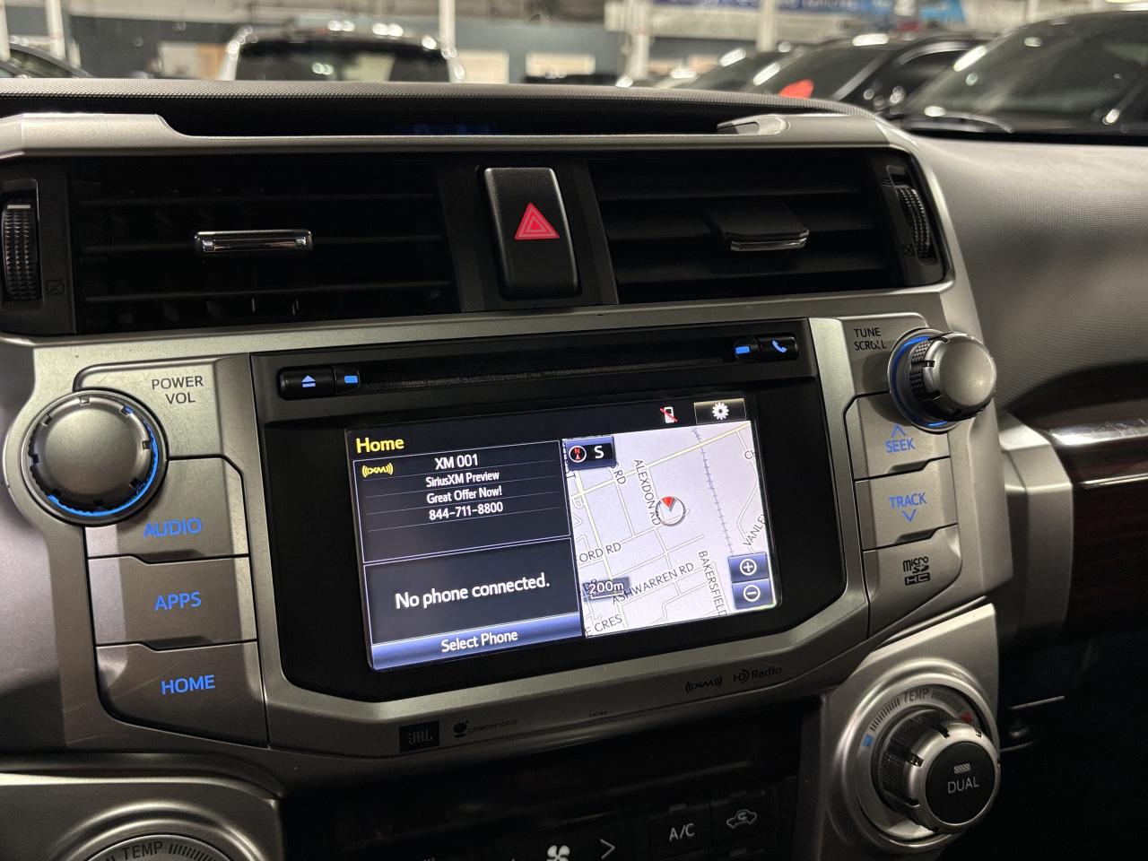 2018 Toyota 4Runner V6|4WD|NAV|BROWNLEATHER|SUNROOF|7PASSENGER|WOOD|++ Photo