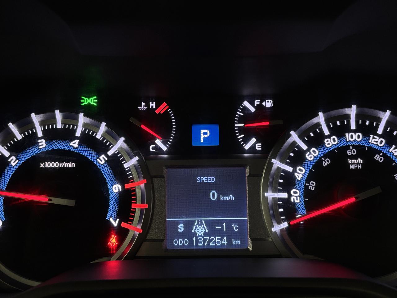 2018 Toyota 4Runner V6|4WD|NAV|BROWNLEATHER|SUNROOF|7PASSENGER|WOOD|++ Photo