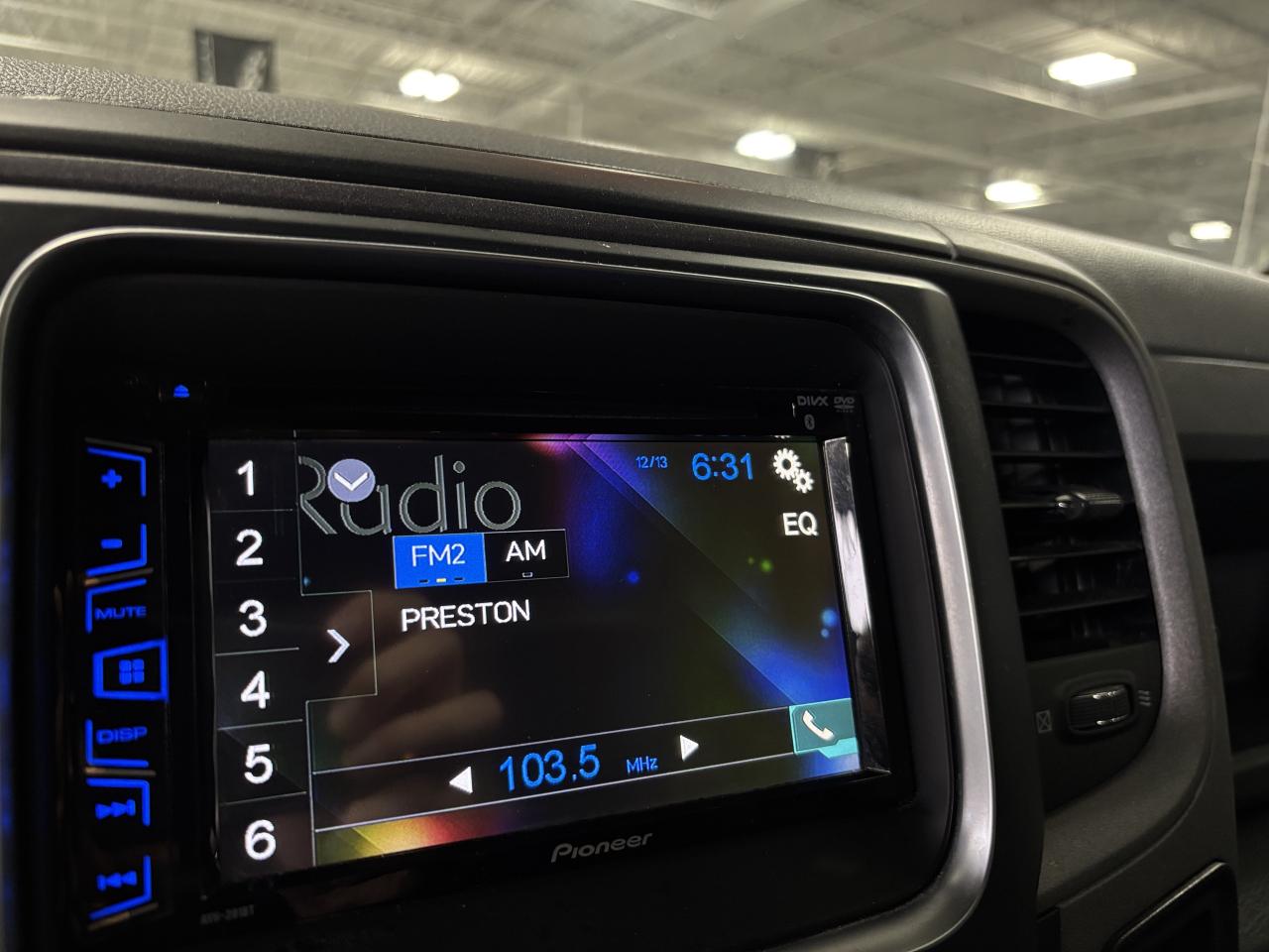 2016 RAM 1500 Express|V8HEMI|4X4|BACKUPCAM|PIONEERDECK|BENCHSEAT Photo