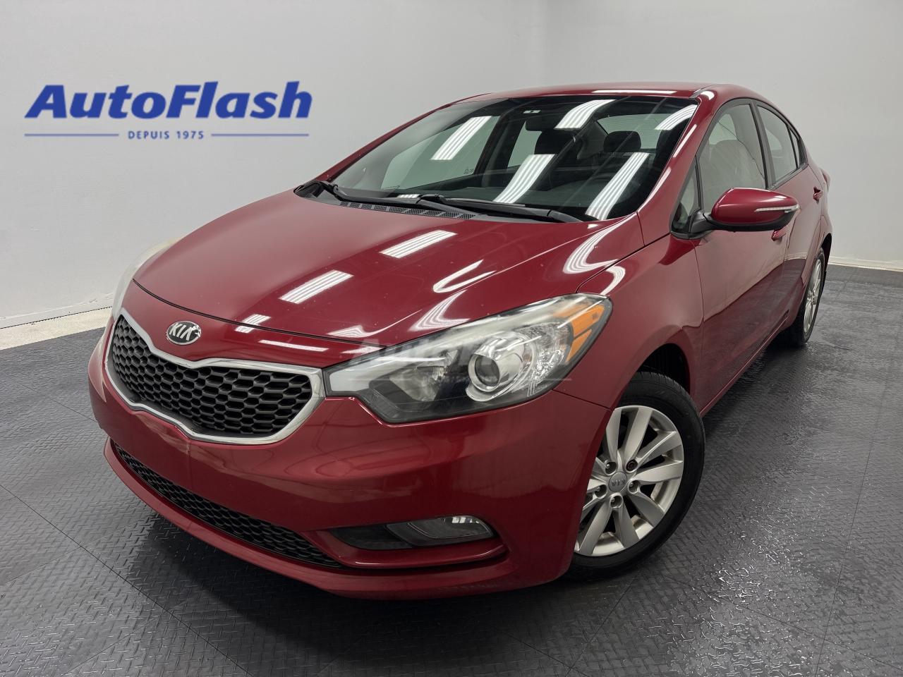 +Bluetooth 
+Commandes de radio au volant / Steering wheel audio controls 
+R&eacute;gulateur de vitesse  / Cruise control 
+Si&egrave;ges chauffants / Heated seats
+Aucun Accident /  No accidents
+V&eacute;rifi&eacute; par Carfax / Carfax verified
+Kilom&eacute;trage certifi&eacute; / Certified kilometers
+Historique dentretien / Maintenance history
+Ce v&eacute;hicule a &eacute;t&eacute; achet&eacute; dun particulier / This vehicle was bought from a private seller


Visitez notre page Google pour voir tous les commentaires positifs que nos clients nous laissent.
 
Financement rapide et facile, 1ere, 2e et 3e chances au cr&eacute;dit, approbation en 30 minutes, taux dacceptation tr&egrave;s &eacute;lev&eacute;. 

Essayez notre demande de cr&eacute;dit s&eacute;curis&eacute; en ligne, sans obligation! 

Nous sommes les sp&eacute;cialistes des autos, fourgonnettes, VUS, 4x4, et les camions l&eacute;gers jusqu&agrave; une tonne. 

*Seulement le nettoyage de base du v&eacute;hicule, fait par un sous-traitant, est inclus. Pour un perfectionnement de lesth&eacute;tique int&eacute;rieur/ext&eacute;rieur, dont une d&eacute;contamination de la peinture, des retouches de peinture, faites par nos experts en esth&eacute;tique, une somme de 249$ sera ajout&eacute;e &agrave; votre facture. Aussi disponible, loption dimmatriculer la voiture sur place, qui vous permet d&eacute;pargner du temps et le co&ucirc;t de 25$ du transit temporaire.

*AutoFlash se r&eacute;serve le droit de refuser un paiement en comptant. 

*************

Since 1975 AutoFlash has offered the best price-quality and excellent service. 

Visit our Google page to read all the nice things our clients have to say about us.

We have financing for all credit situations. 1st 2nd 3rd chance credit with an excellent approval rate!

Try our secured online credit application any time, with no obligation! 

We specialize in all brands, makes and models. Whether you need a car, truck, SUV or minivan, we can help you.

And if we dont have it, well find it for you!

*Only the basic cleaning of the vehicle, done by a subcontractor, is included in the advertised price. For a complete interior/exterior detailing, done by our esthetic specialists, which includes a complete paint decontamination and paint touch-ups if needed, an amount of 249$ will be added to your invoice. Also available, in-house licensing, which allows you to save the $25 for a temporary Transit.

*AutoFlash reserves the right to refuse a cash payment.