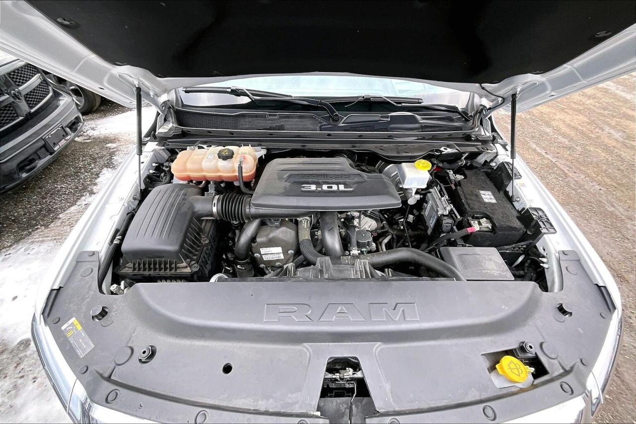 2022 RAM 1500 Limited 10th Anniversary | LOADED | Max Tow | 4X4 Photo