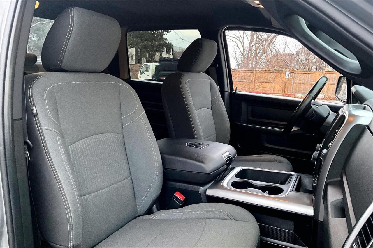 2022 RAM 1500 Classic Ceramic Grey Crew | 5.7 V8 | Max Tow | 4X4 Photo