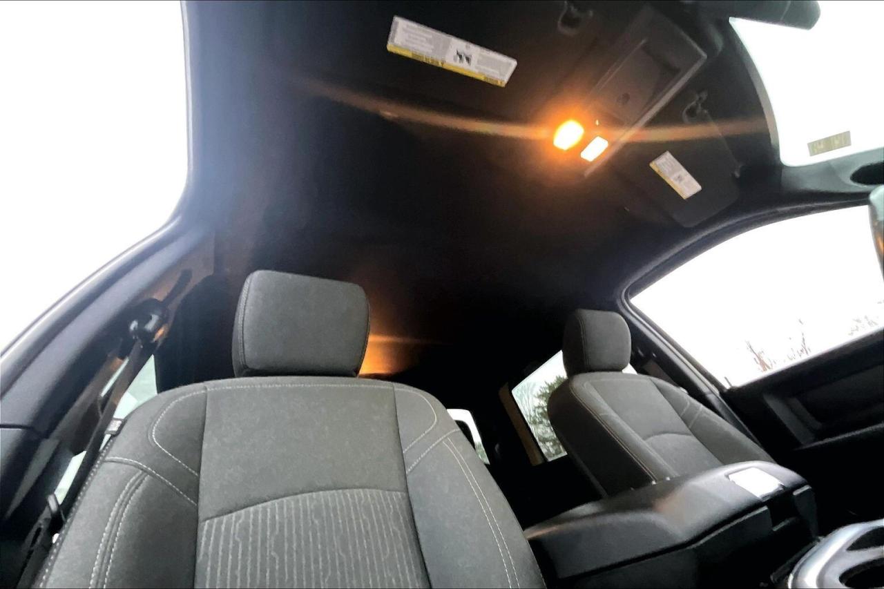 2022 RAM 1500 Classic Ceramic Grey Crew | 5.7 V8 | Max Tow | 4X4 Photo