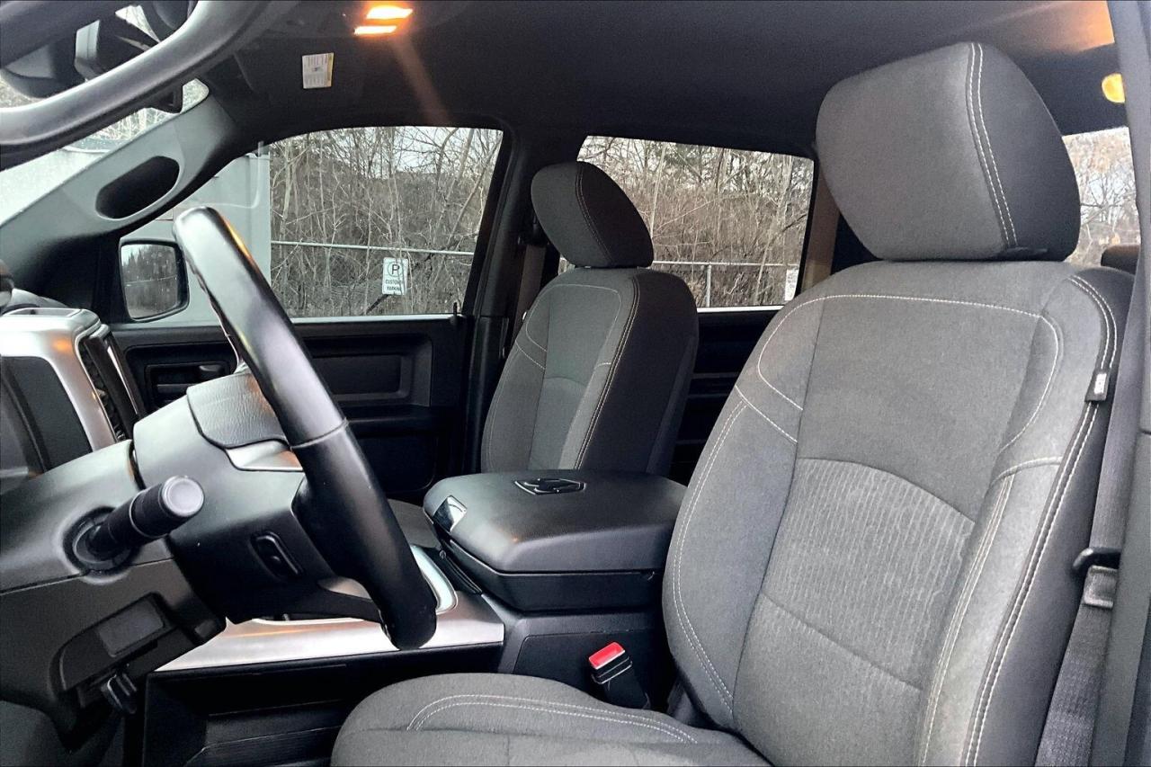 2022 RAM 1500 Classic Ceramic Grey Crew | 5.7 V8 | Max Tow | 4X4 Photo