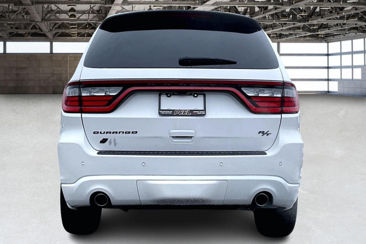 2022 Dodge Durango RT 6Seat | Blacktop | Sunroof | Tow Pkg | AWD Photo3