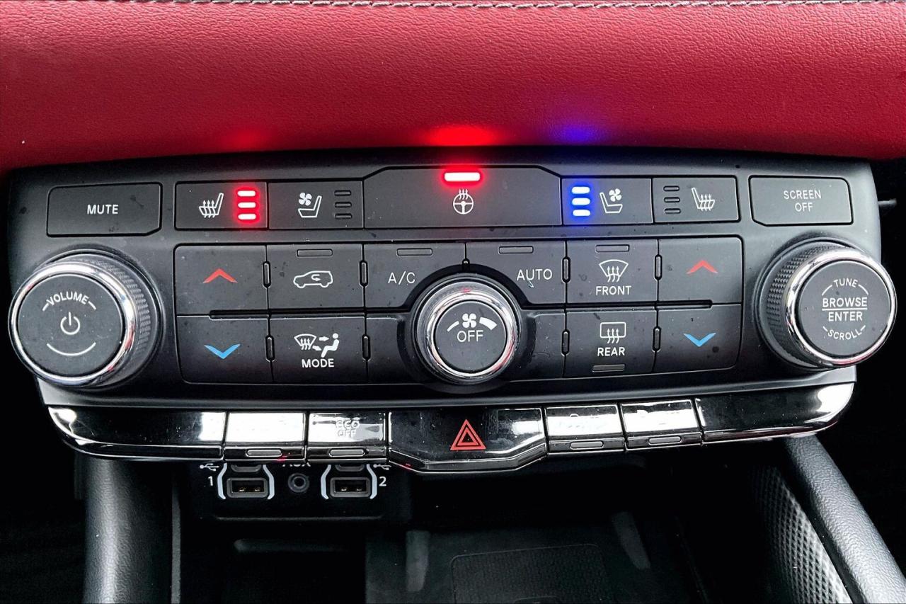 2022 Dodge Durango RT 6Seat | Blacktop | Sunroof | Tow Pkg | AWD Photo