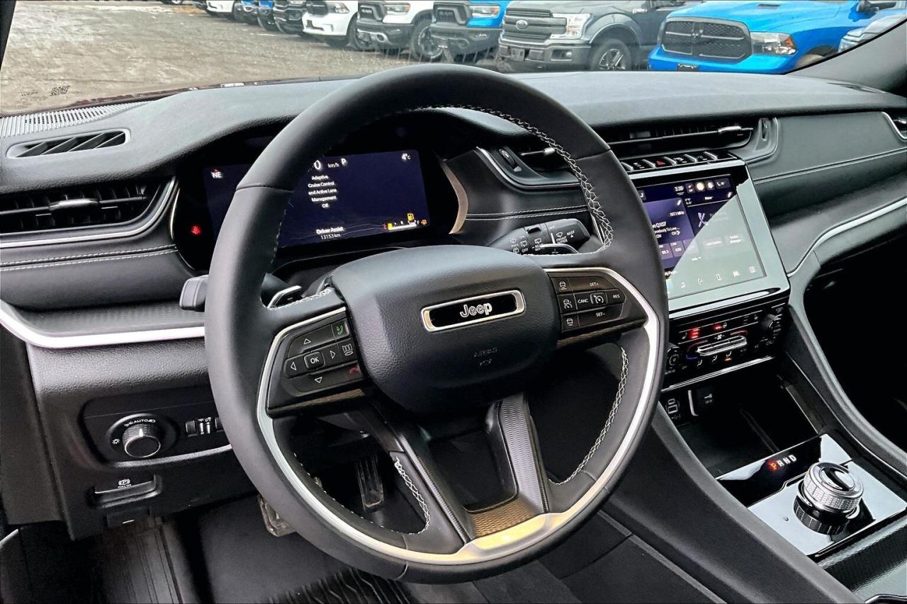 2024 Jeep Grand Cherokee L L Altitude | 7 Seats | Sunroof | SafetyTec | 4X4 Photo