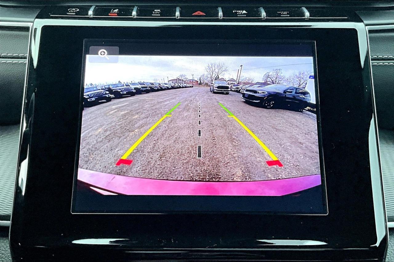 2024 Jeep Grand Cherokee L L Altitude | 7 Seats | Sunroof | SafetyTec | 4X4 Photo