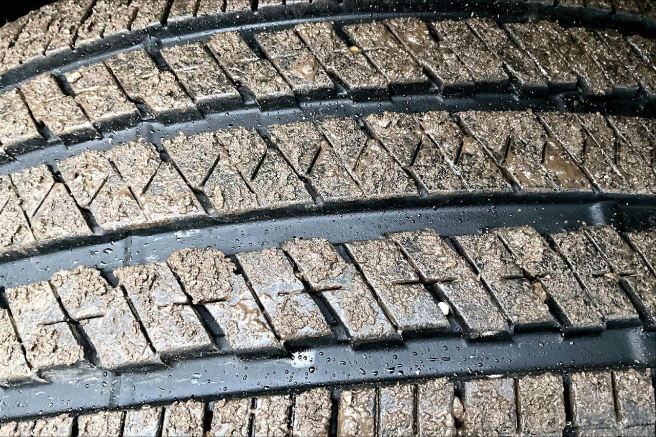 2024 Jeep Grand Cherokee L L Altitude | 7 Seats | Sunroof | SafetyTec | 4X4 Photo