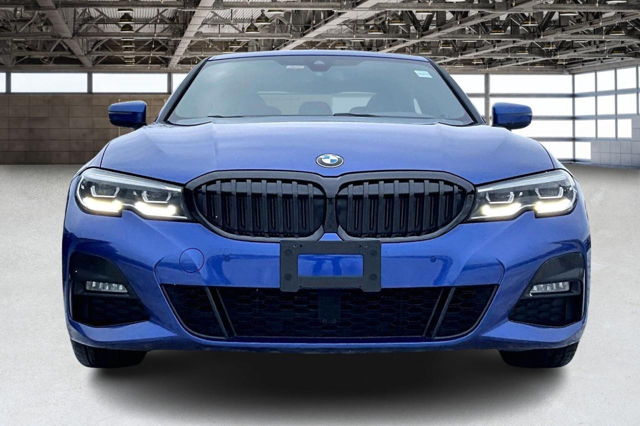 2019 BMW 3 Series 330i | M Sport Pkg | Prem Essential Pkg | AWD Photo2
