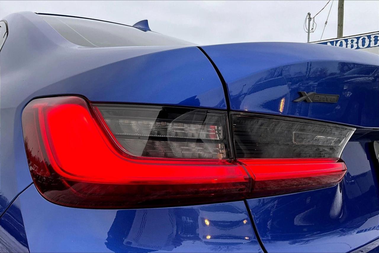 2019 BMW 3 Series 330i | M Sport Pkg | Prem Essential Pkg | AWD Photo