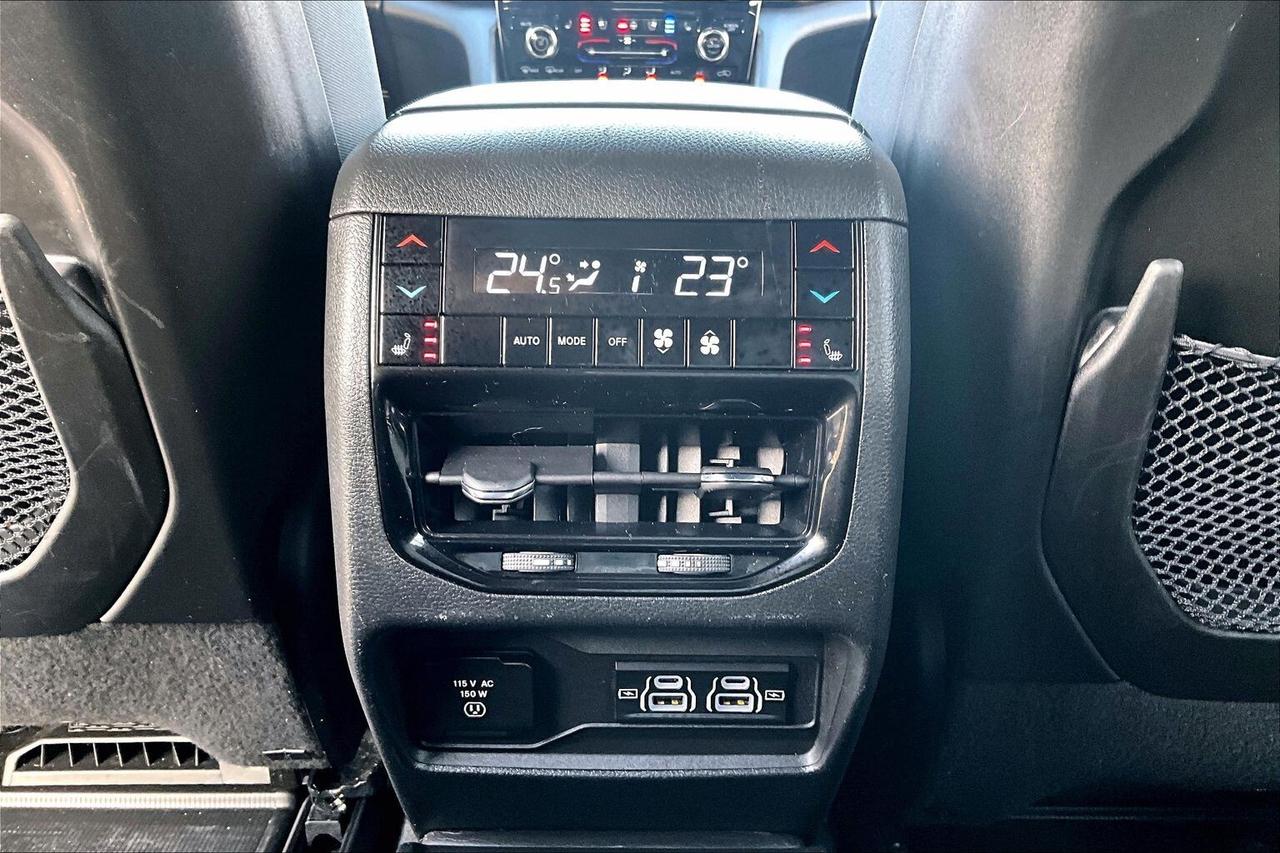 2024 Jeep Grand Cherokee L Overland | LuxTechIV | ProTechIII | McIntosh | 4X4 Photo