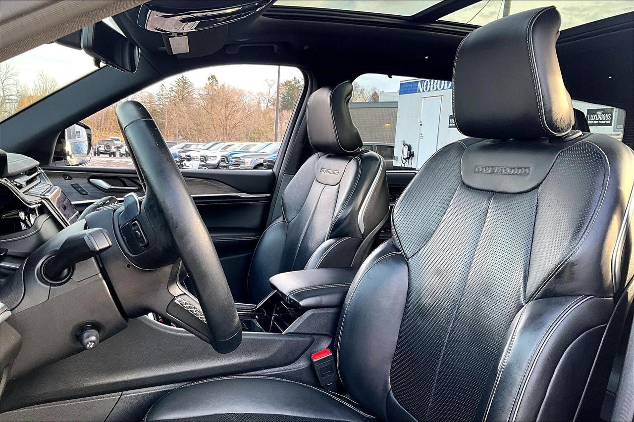 2024 Jeep Grand Cherokee L Overland | LuxTechIV | ProTechIII | McIntosh | 4X4 Photo