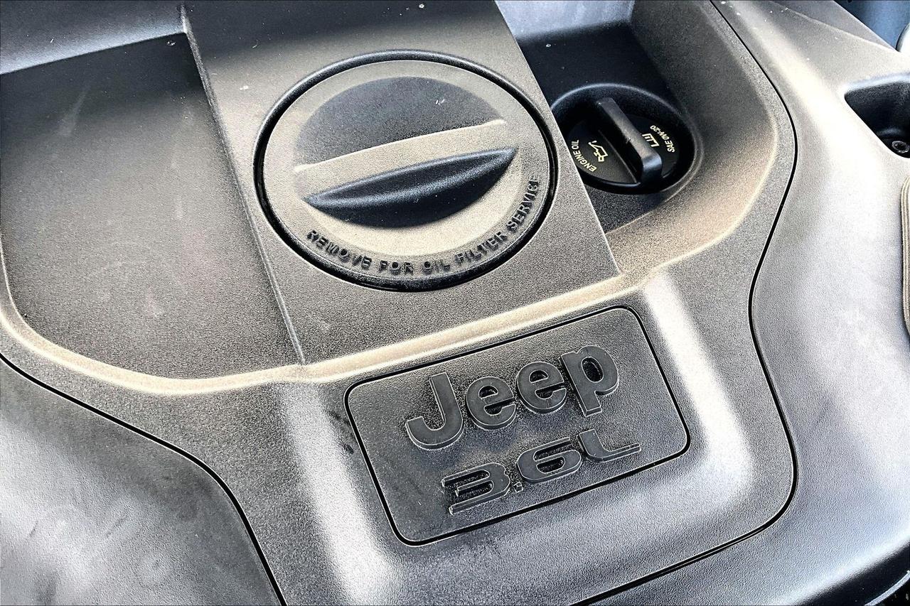 2024 Jeep Grand Cherokee L Overland | LuxTechIV | ProTechIII | McIntosh | 4X4 Photo