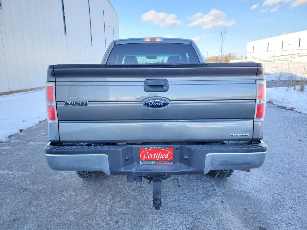 2011 Ford F-150 XLT 4x2 Super Cab Styleside 8 ft. box 163 in. WB Automatic Photo