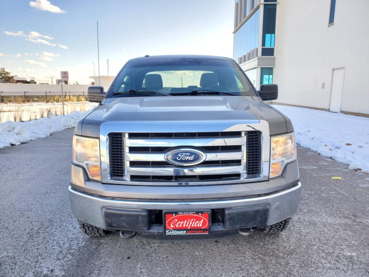 2011 Ford F-150 XLT 4x2 Super Cab Styleside 8 ft. box 163 in. WB Automatic Photo