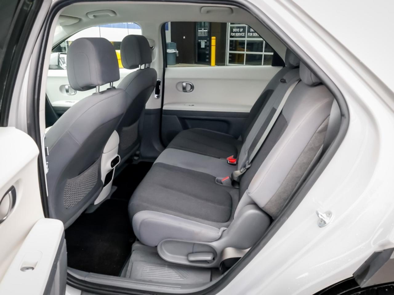 2022 Hyundai IONIQ 5 Preferred AWD Long Range  - $218 B/W Photo