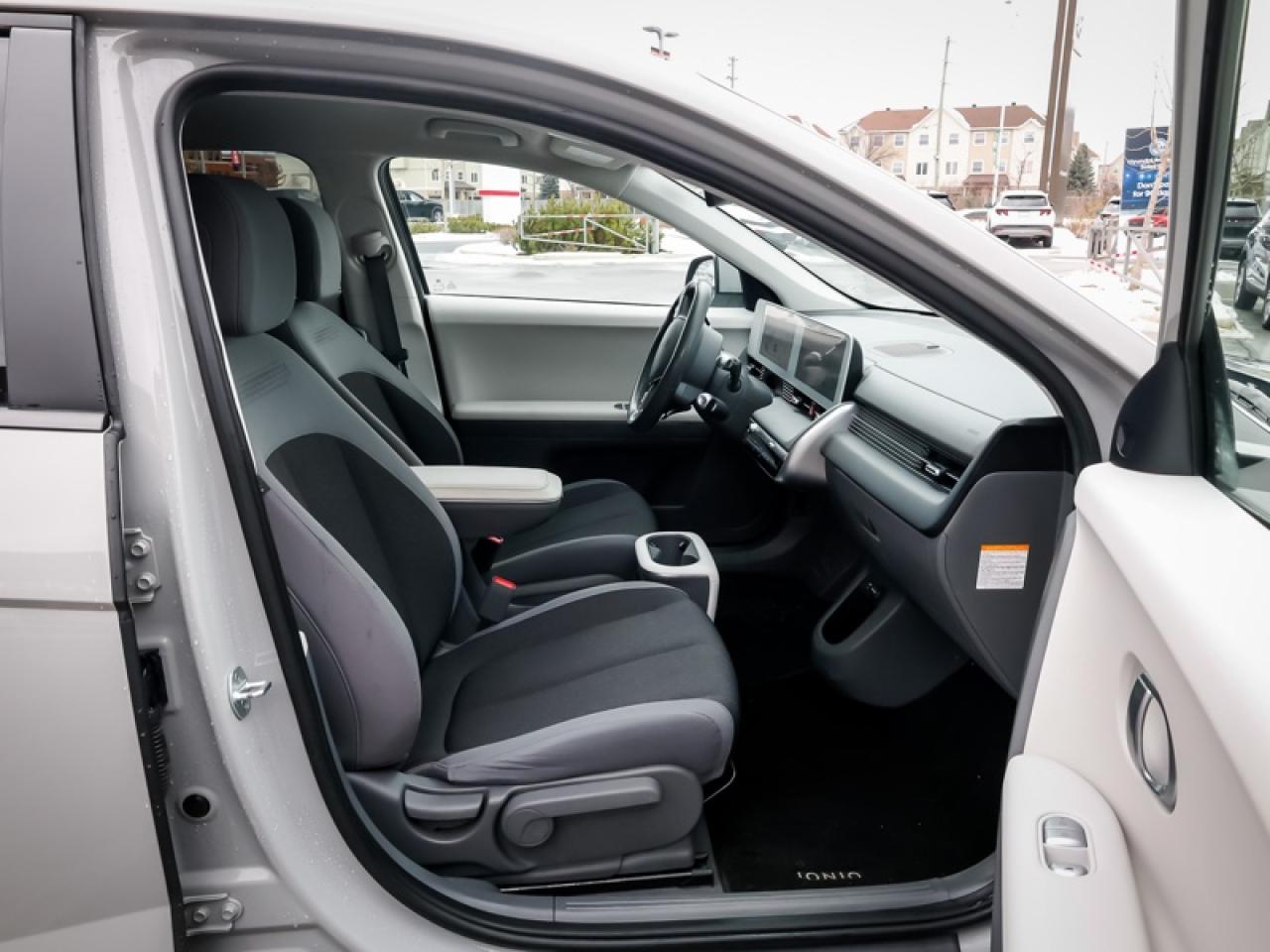 2022 Hyundai IONIQ 5 Preferred AWD Long Range  - $218 B/W Photo