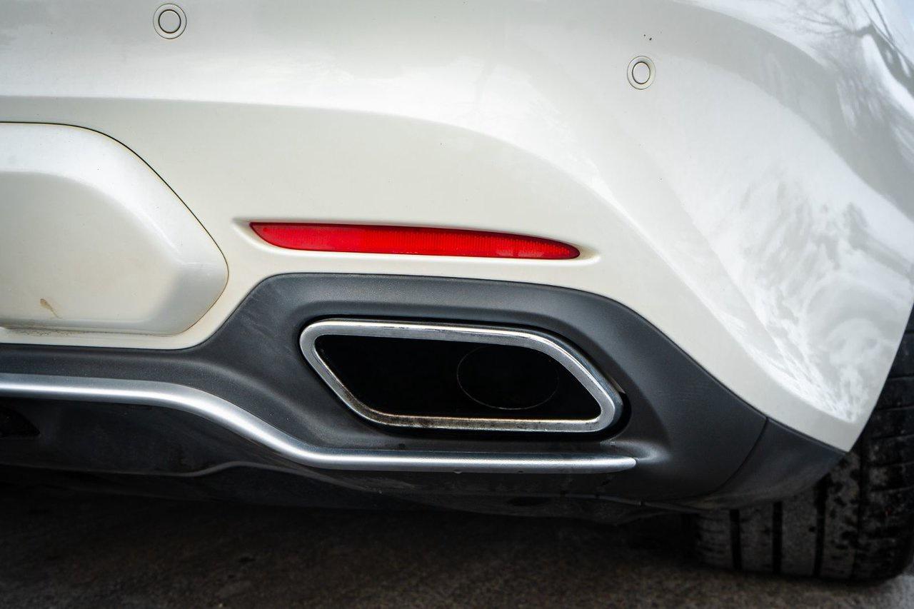 2016 Mercedes-Benz AMG GT S Photo