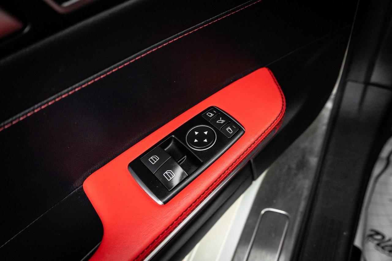 2016 Mercedes-Benz AMG GT S Photo