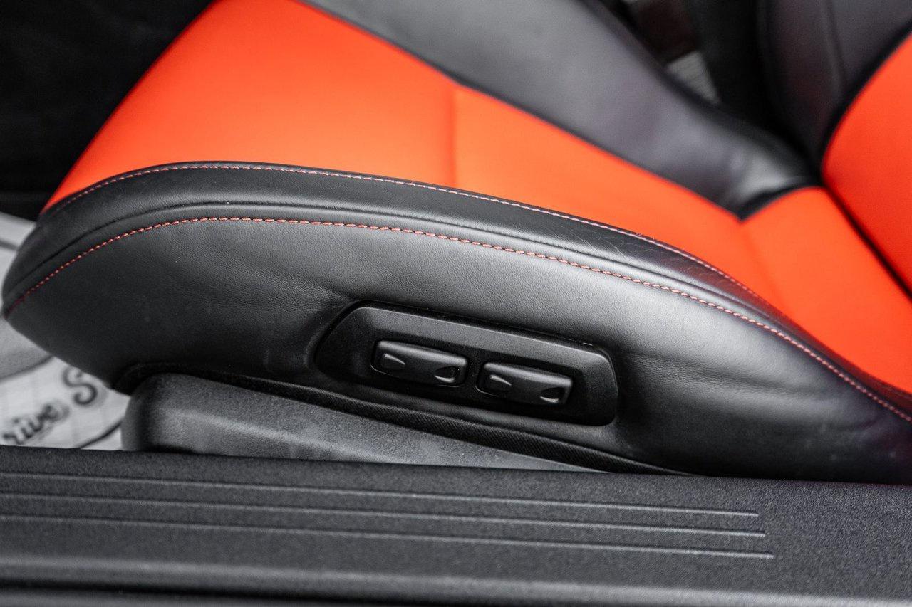 2016 Mercedes-Benz AMG GT S Photo