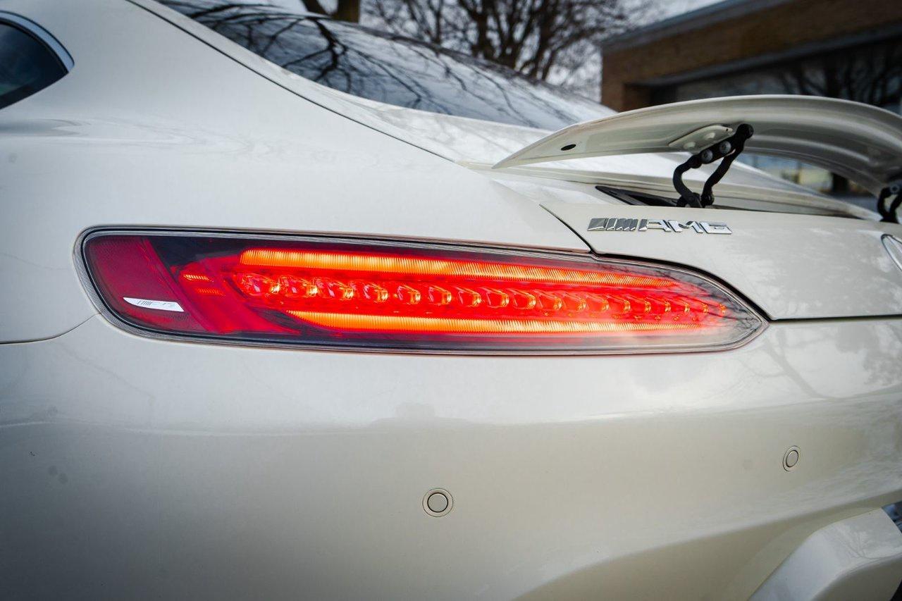 2016 Mercedes-Benz AMG GT S Photo