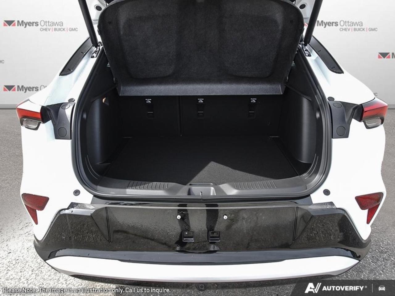 2025 Buick Envista Sport Touring  ST, WHITE WITH POWER LIFGATE Photo