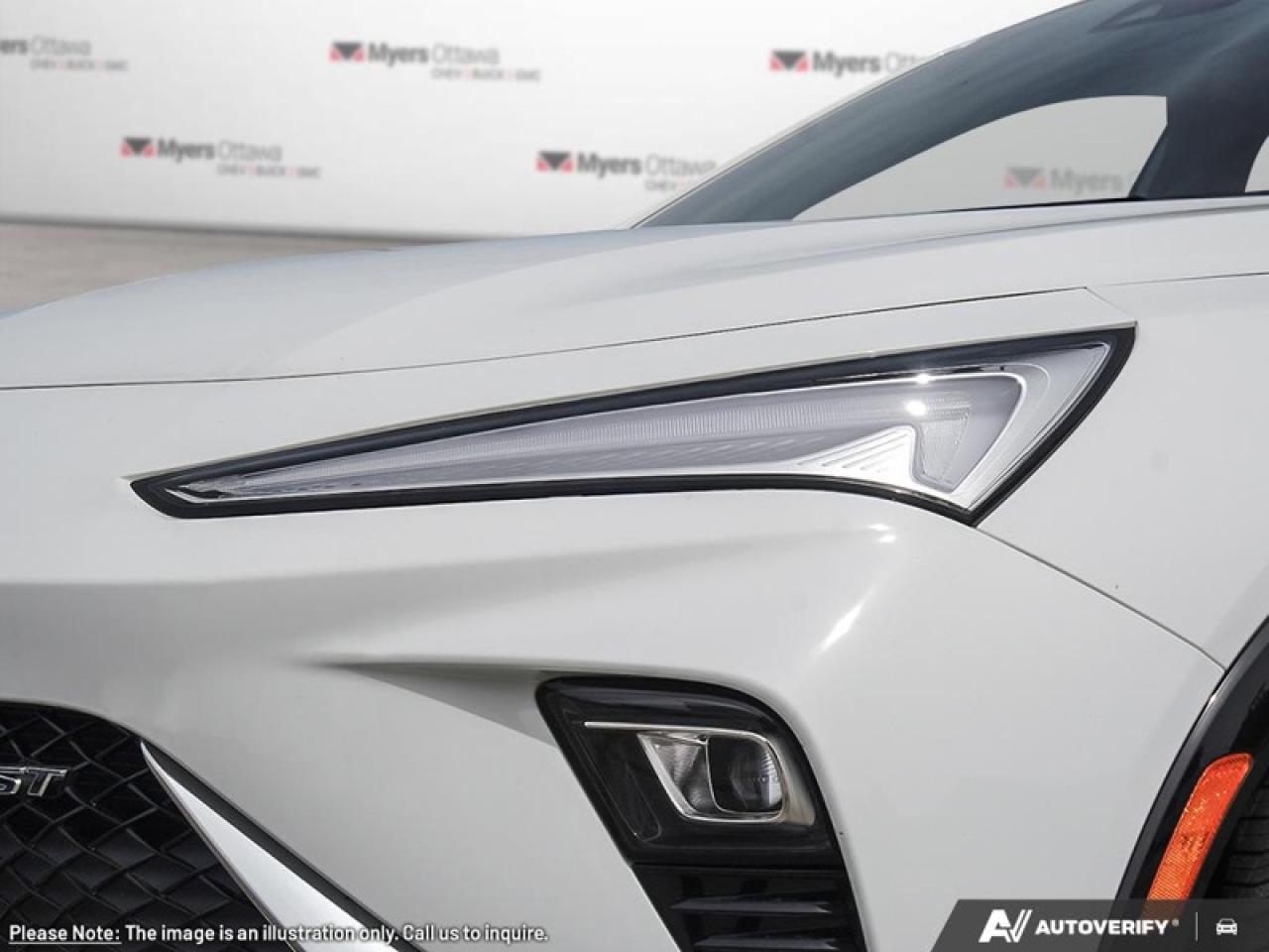 2025 Buick Envista Sport Touring  ST, WHITE WITH POWER LIFGATE Photo