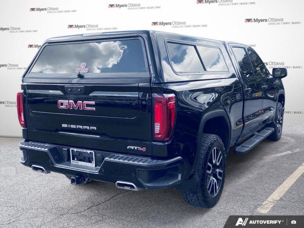 2023 GMC Sierra 1500 AT4  AT4, CREW, SUNROOF, 6.2 V8, PREFERRED Photo3