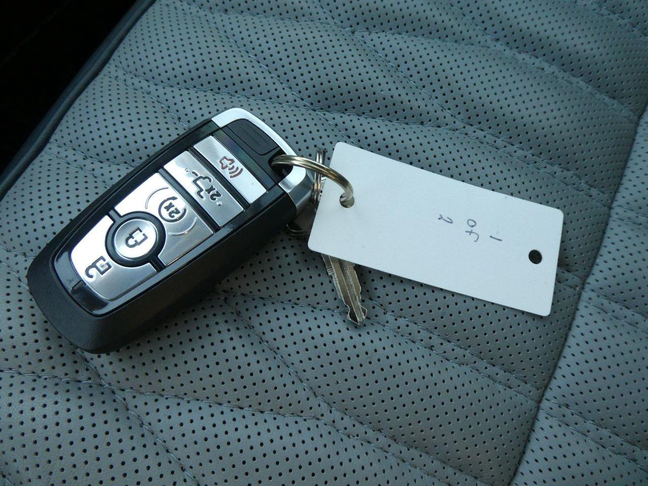 2022 Ford F-150 SUPERCREW Photo