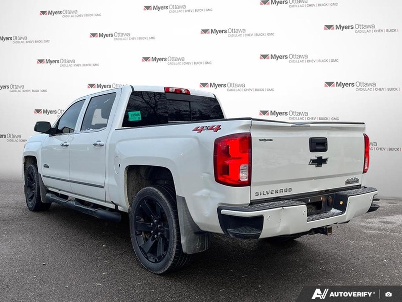 2018 Chevrolet Silverado 1500 High Country  HIGH COUNTRY, SUNROOF, 6.2 V8, LEATHER Photo